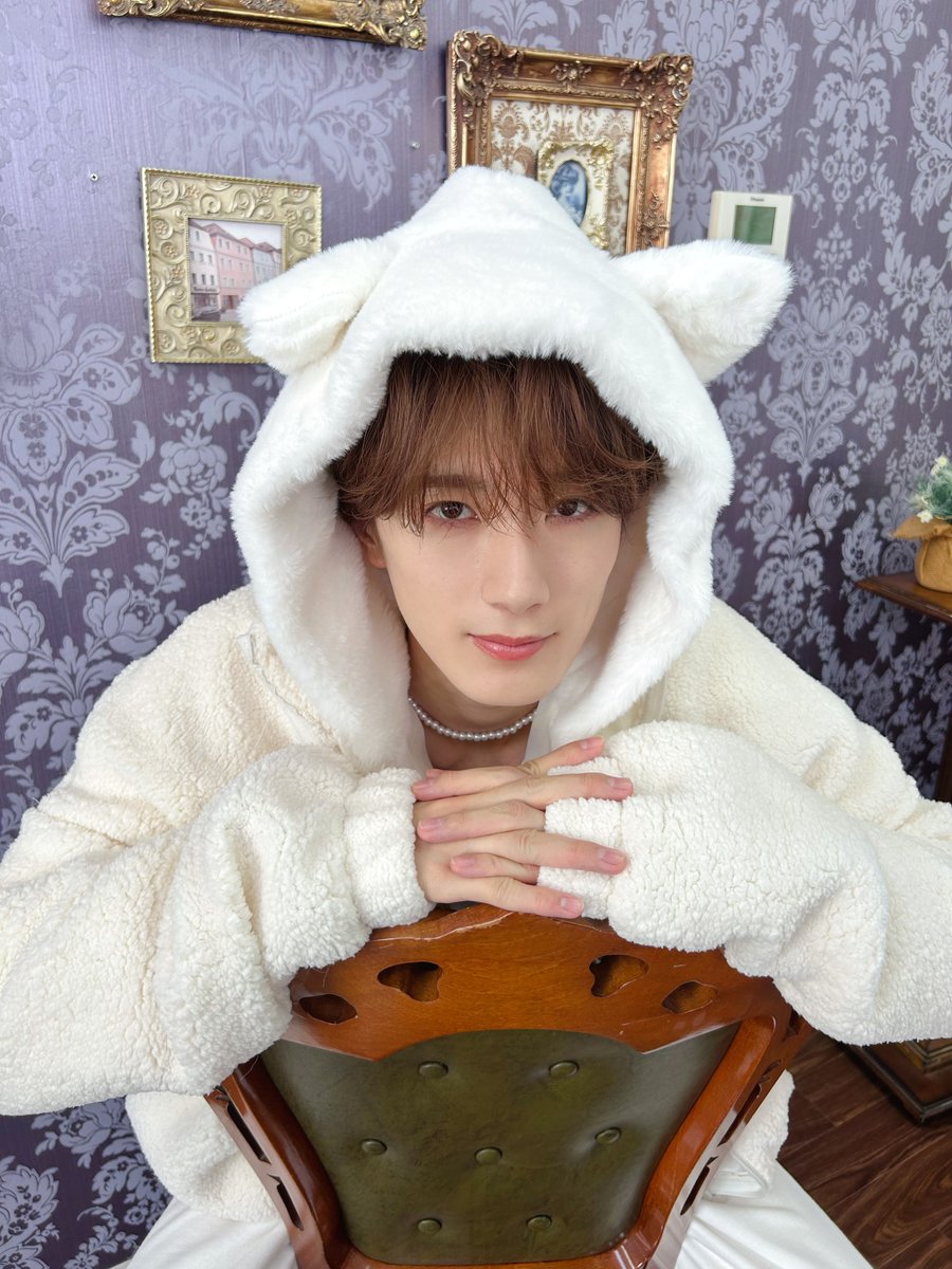 🥛M!LKのオフショット📸】 先日22歳になった #山中柔太朗 の生写真撮影