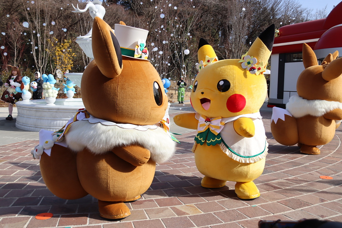ポケモン】ピカチュウとイーブイがダンス！ 『ポケパーク カントー