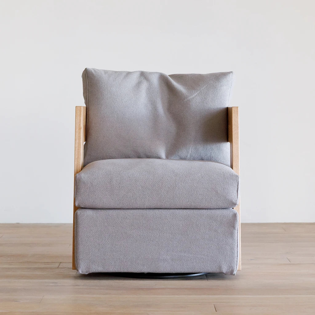 SOLIDO Round Chair – PIANO ISOLA