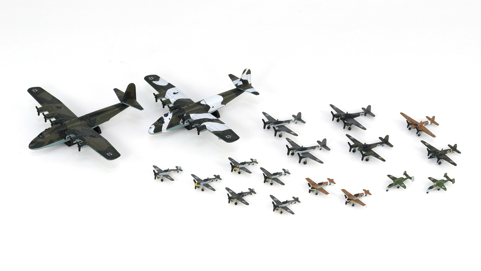 S61 1/700 WWIIドイツ空軍機セット4 – ピットロード
