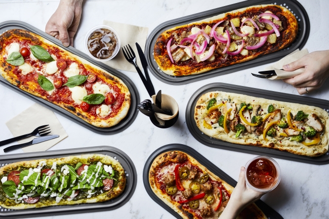 カスタムピザ専門店「R PIZZA（アール・ピザ）」1号店が4月26日（金