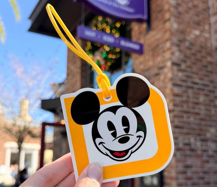 Joffrey's Reveals Annual Passholder Luggage Tag Giveaway - WDW