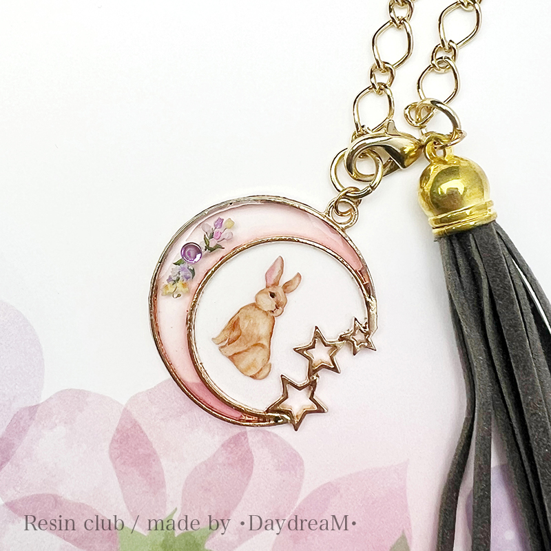 レジンクラブ】うさぎ ☆両面タイプ☆｜レジンクラブ(Resin Club