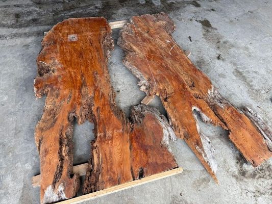 ふるさと納税で作るレジンテーブル〜樹齢500年の屋久杉を使用して
