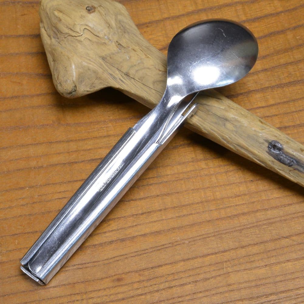 ドイツ軍放出品 カトラリー 4本セット ステンレス製 旧東ドイツ