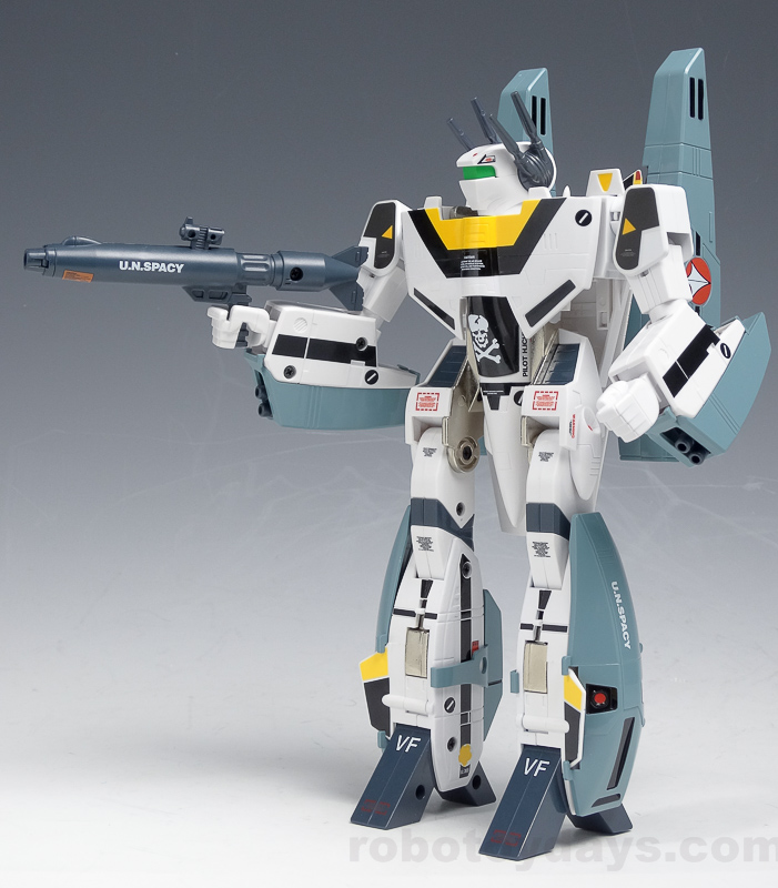 VF-1S スーパーバルキリー（バンダイ復刻版） タカトクトイス