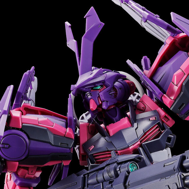 四足歩行形態「ブルートモード」にも変形！MGガンプラ「ガンダム