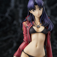 ヱヴァンゲリヲン」葛城ミサトが大胆セクシー姿でフィギュア化