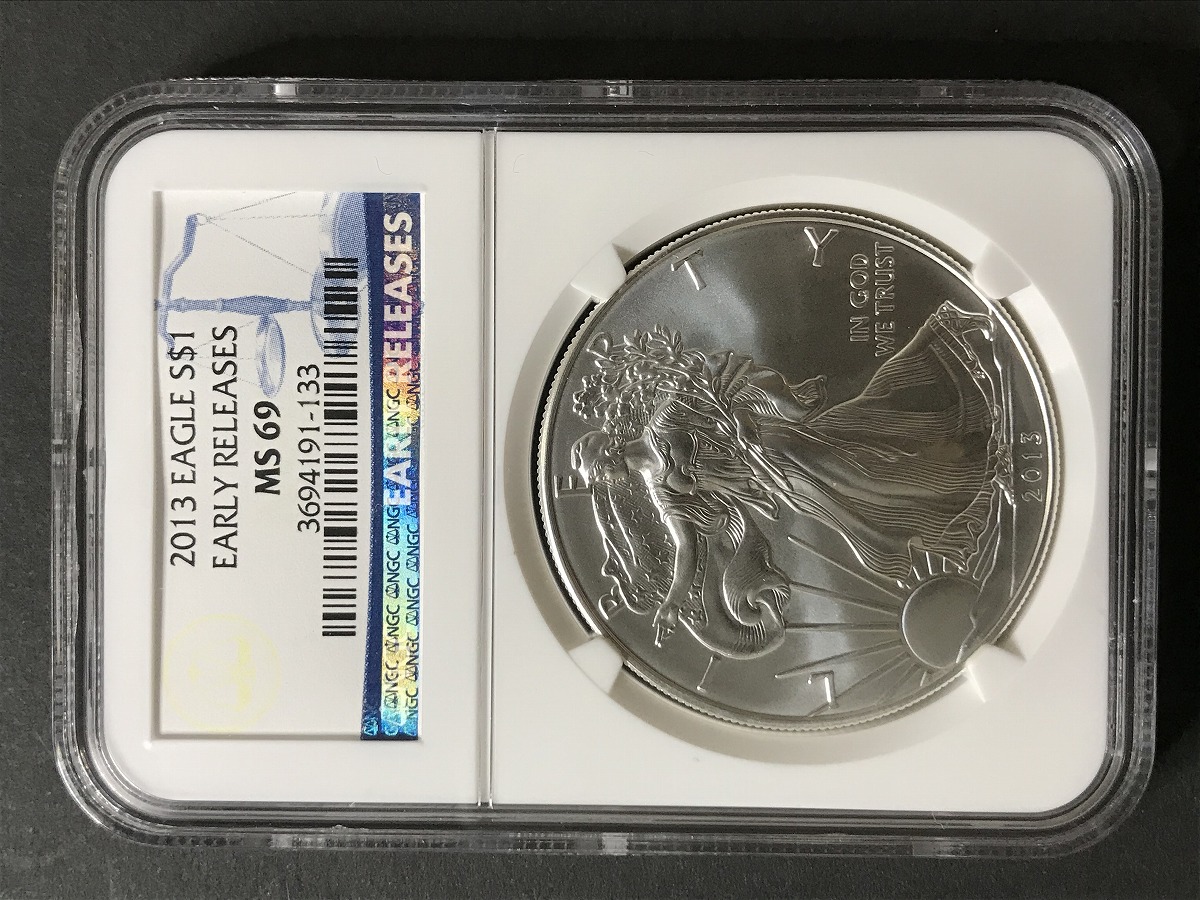 アメリカ ピースダラー 1ドル銀貨 1925年銘 自由の女神像 美トーン/極