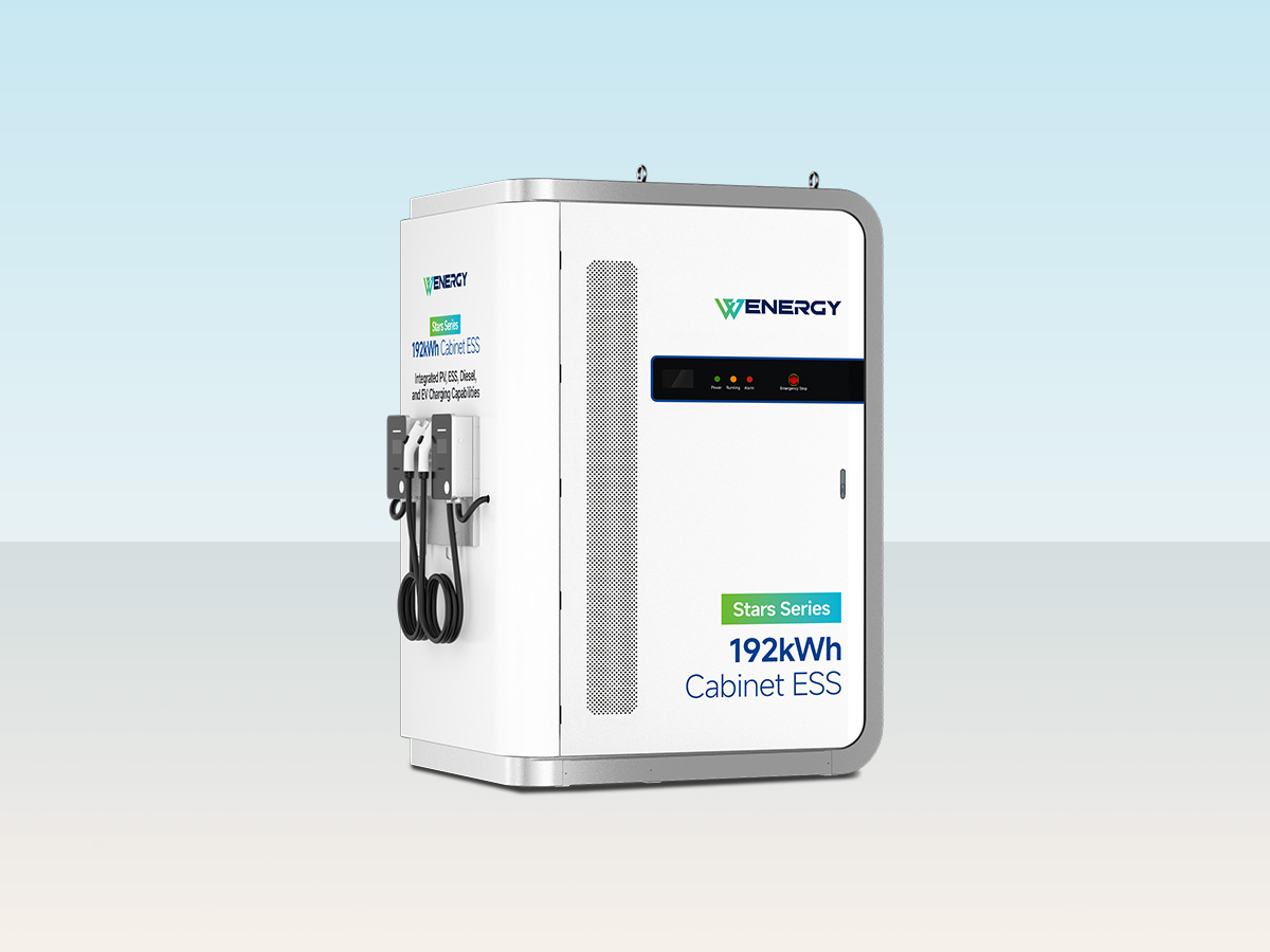 PV、ディーゼル、EV 充電機能を備えた 192kWh ハイブリッド ESS