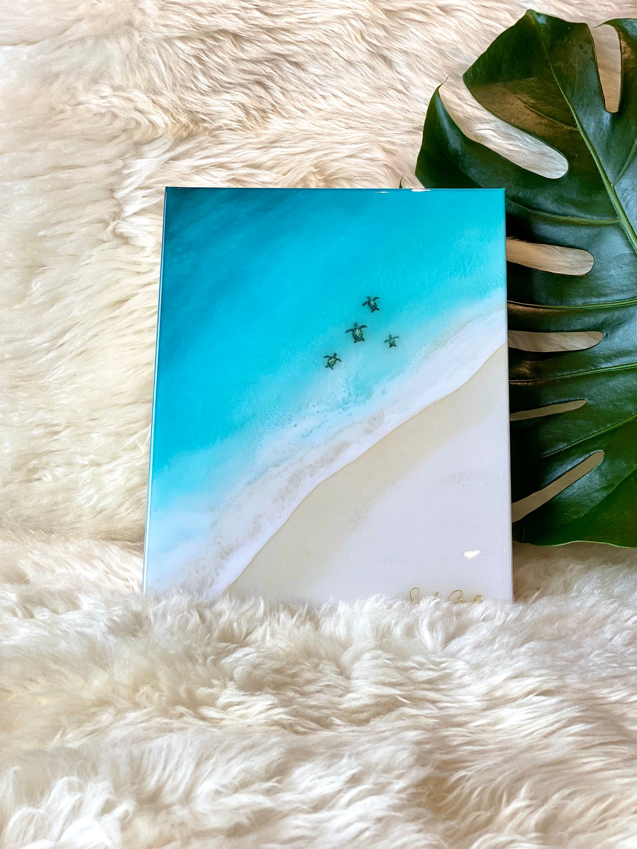 Sarah Caudle / サラカードル】”Honu Ohana ”Open Edition Resin Art