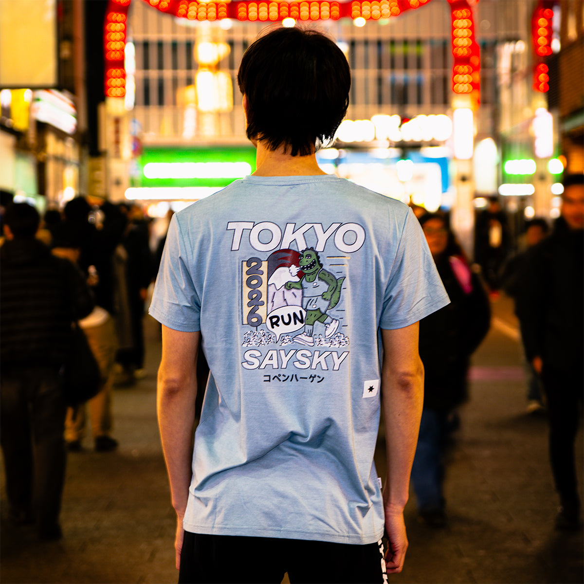 □ 公式 □ SAYSKY/セイスカイ ランニングTシャツ ZMRSS20c2010 Logo