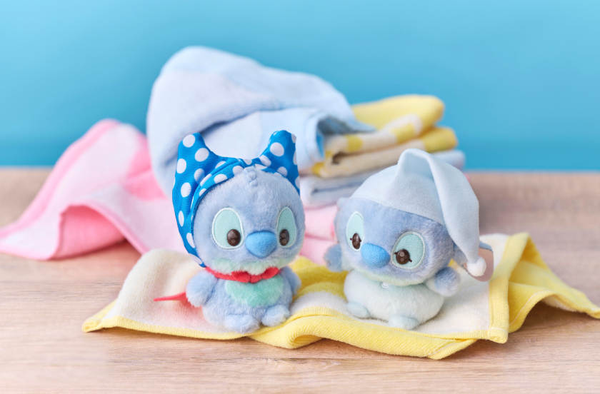 スティッチがパジャマ姿やヒーロースタイルに♡ ディズニーストアから