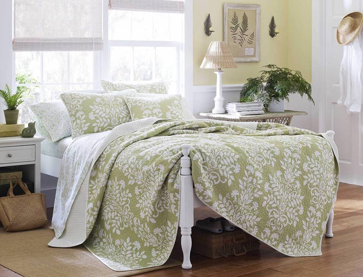 LAURA ASHLEY（ローラアシュレイ） ベッドカバー ピロカバー 3点セット