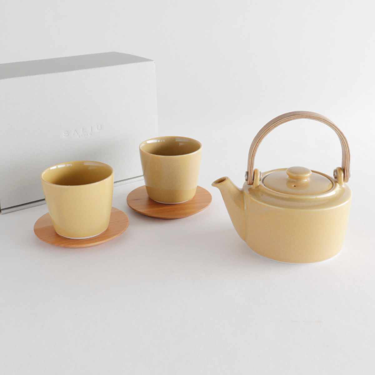 LOLO（ロロ） 土瓶 湯呑み 茶敷付き ギフトセット 420ml SALIU 祥 磁器