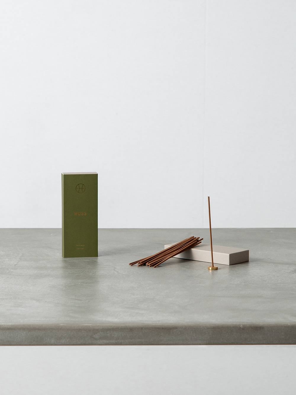 stoop | 'MOSS' Incense for PERFUMER H