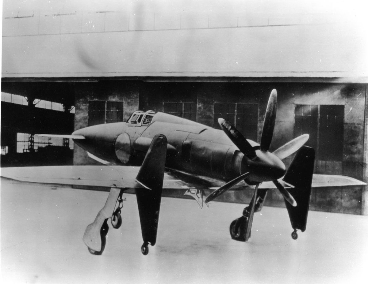 映画『ゴジラ-1.0』に登場する局地戦闘機「震電」の劇中仕様キットを