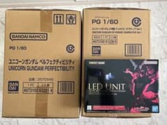 未開封】PG ユニコーンガンダムペルフェクティビリティ&フェネクス