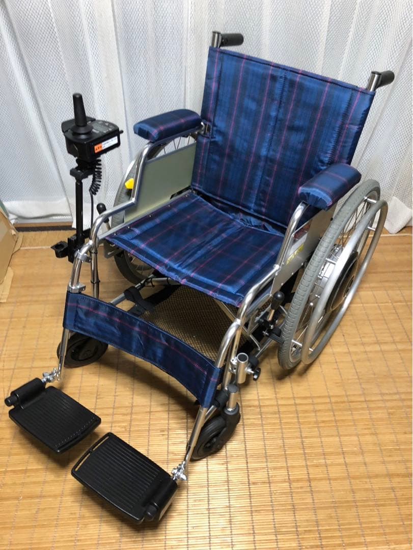値下げ 電動車椅子NICK 駆動:YAMAHAヤマハ)XOF2 バッテリー2個 - メルカリ
