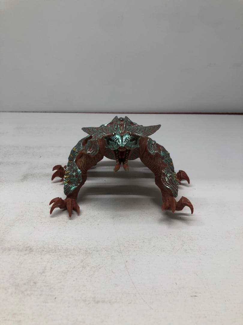 kny27048#57 パシフィック・リム ソフビ魂 3種セット 中古品 - メルカリ