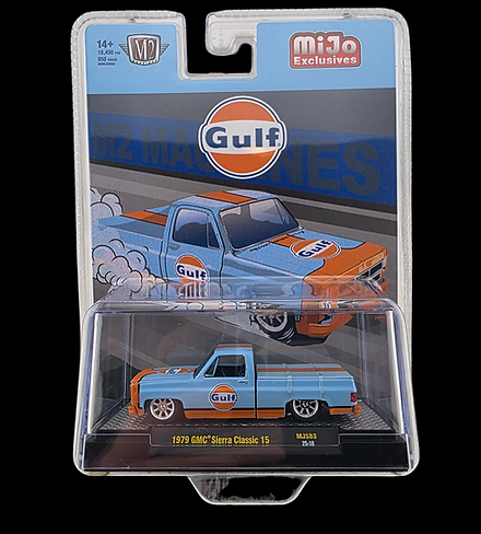 M2 Machines 1:64 1979 GMC Sierra Classic 15 Custom GULF – Blue